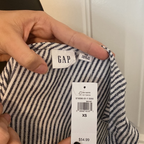 GAP Seersucker Dress - Picture 3 of 3